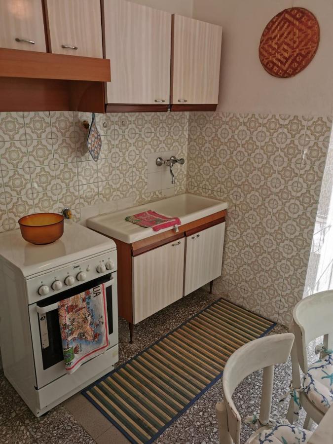 Ferienwohnung A Casa Di Alecarla Lerici Exterior foto